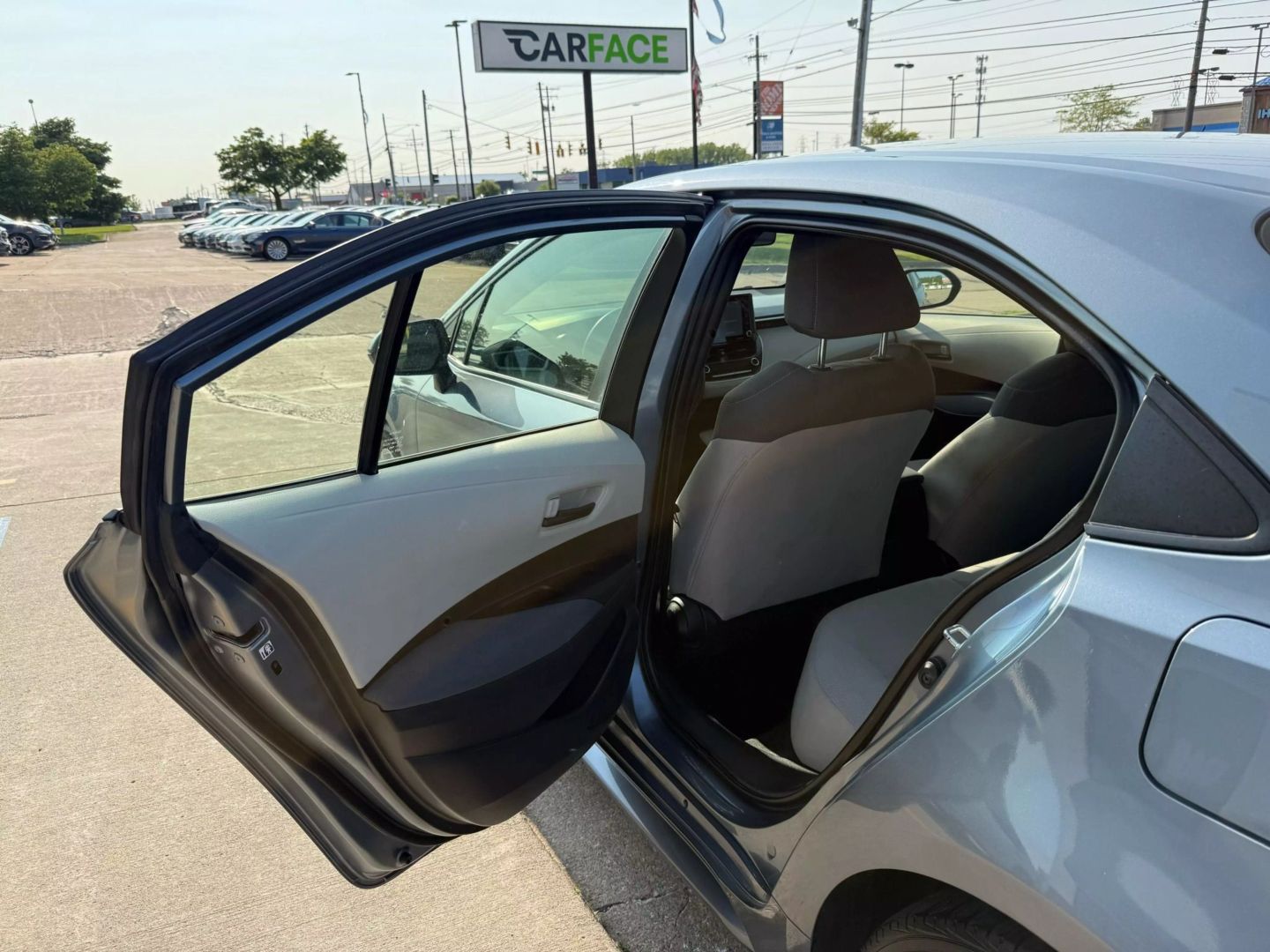 2022 Toyota Corolla - Image 17