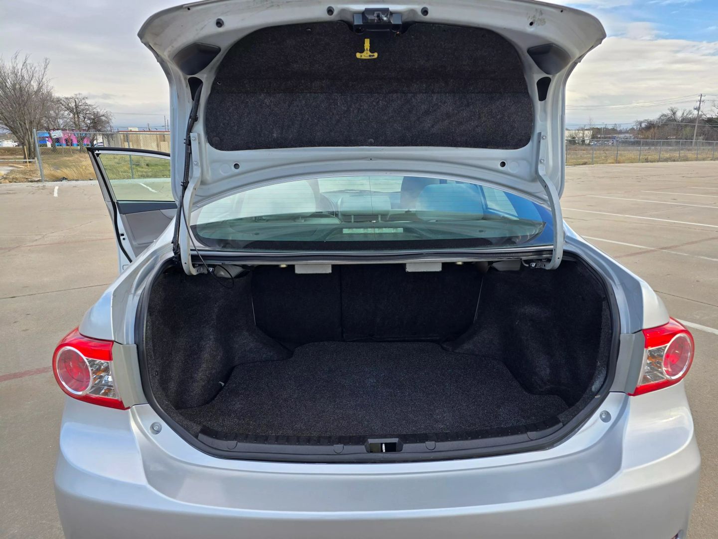 2013 Toyota Corolla - Image 14