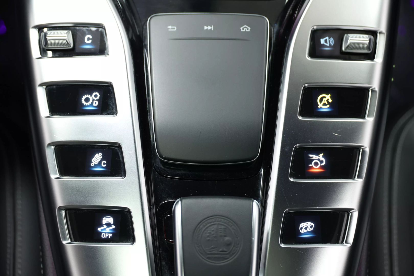 2019 Mercedes-benz Mercedes-amg Gt - Image 50