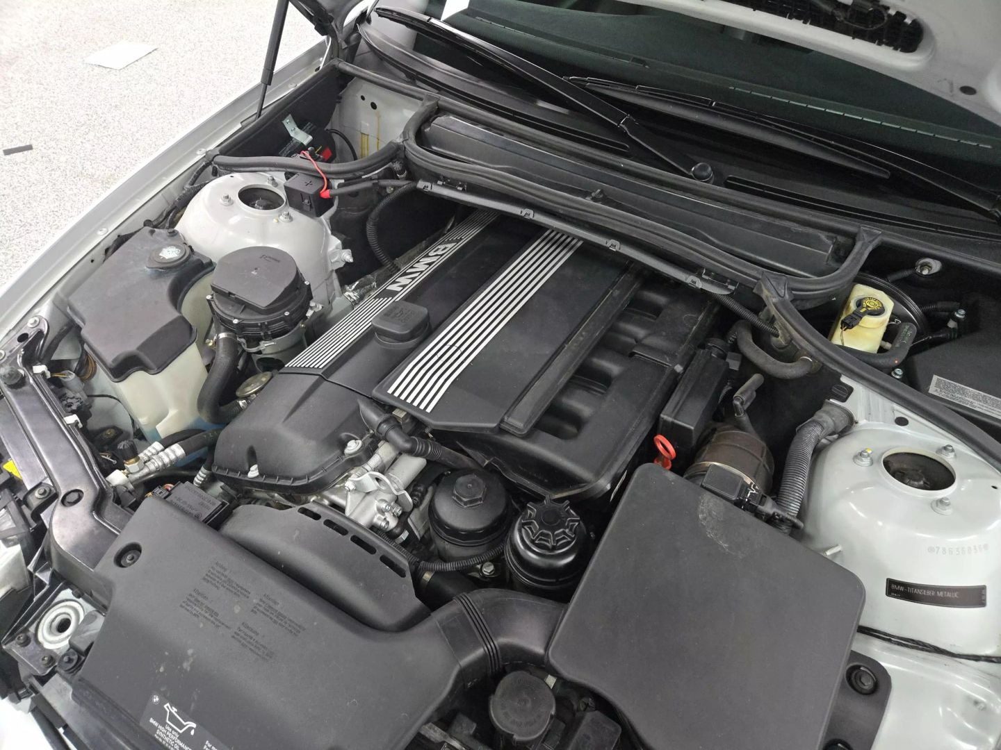 2001 Bmw 3 Series - Image 22