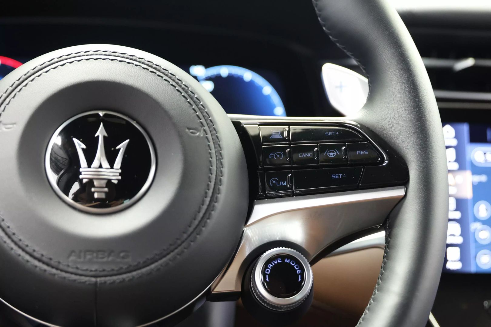 2023 Maserati Grecale - Image 26