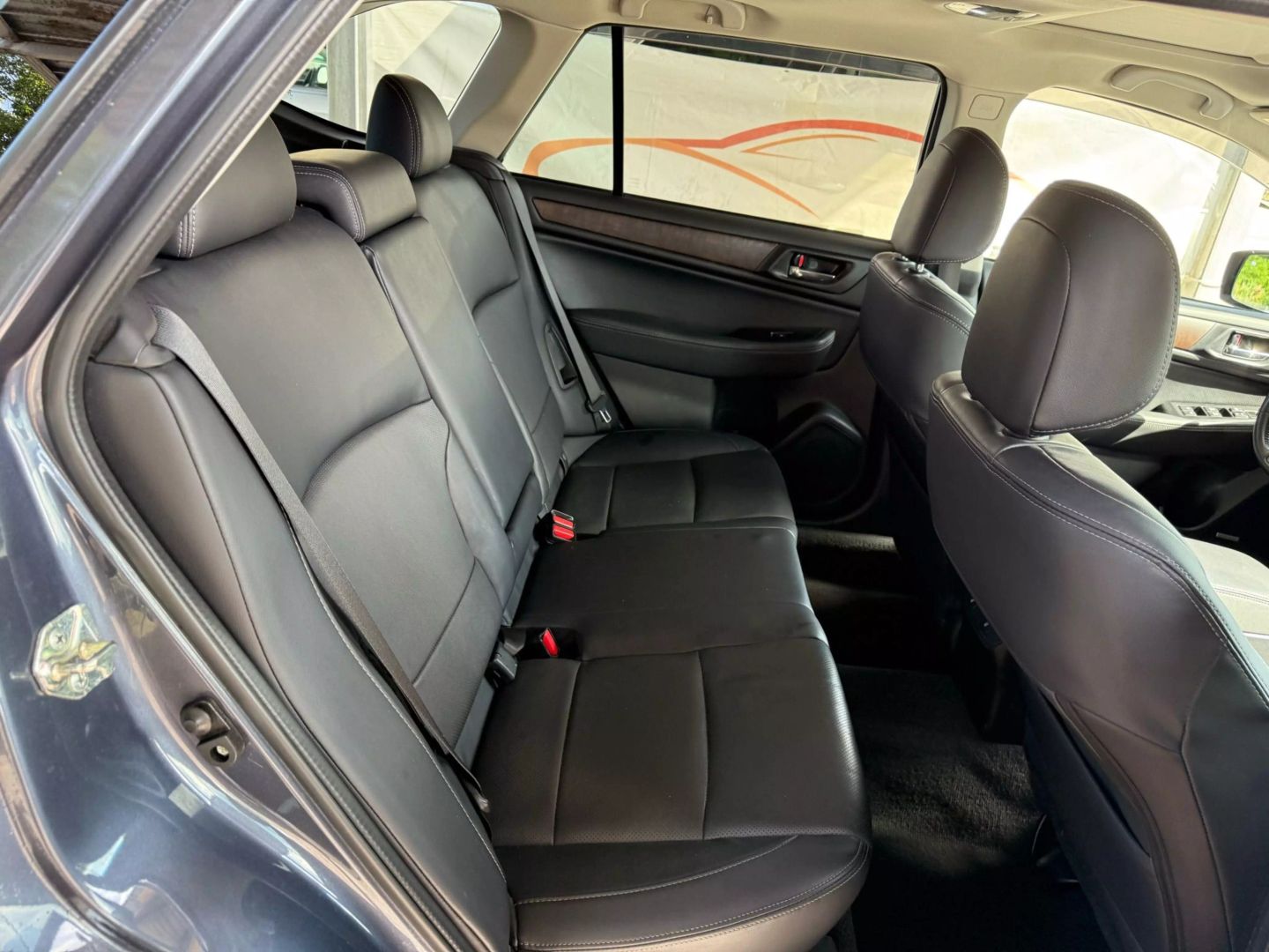 2017 Subaru Outback - Image 22