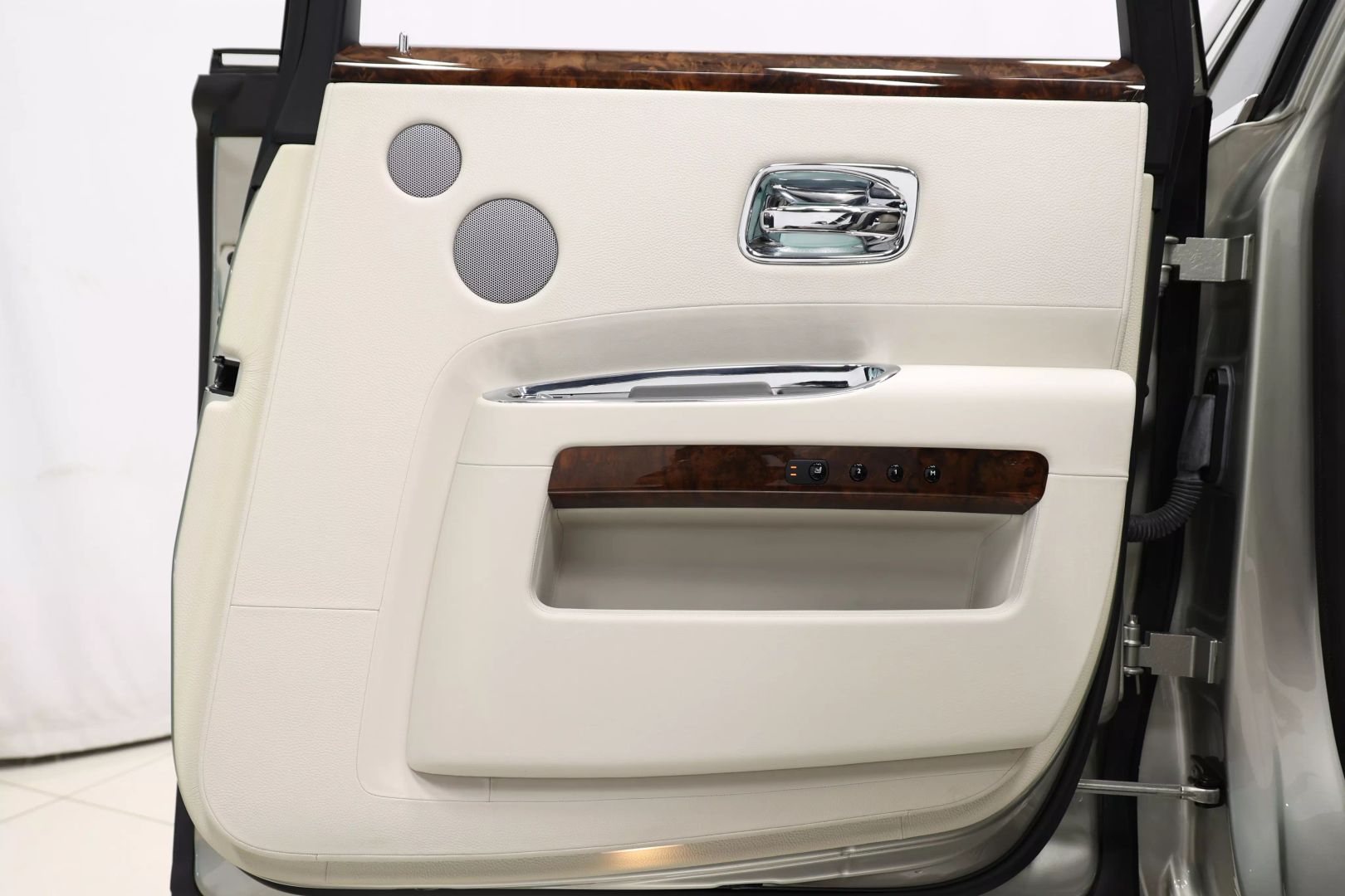 2012 Rolls-royce Ghost - Image 72