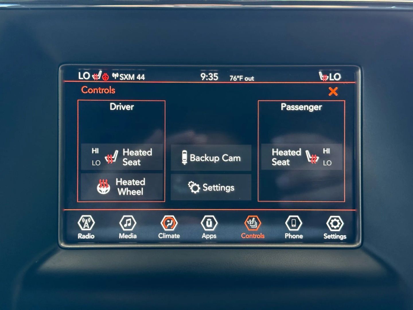 2018 Jeep Grand Cherokee - Image 29