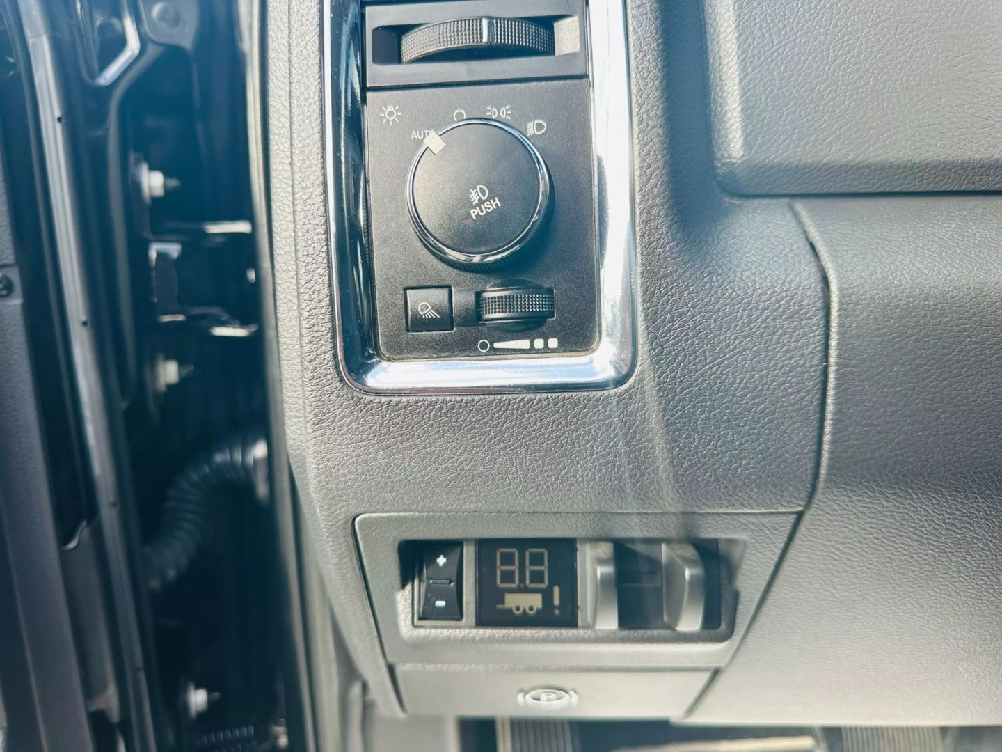 2012 Ram 2500 Crew Cab - Image 25