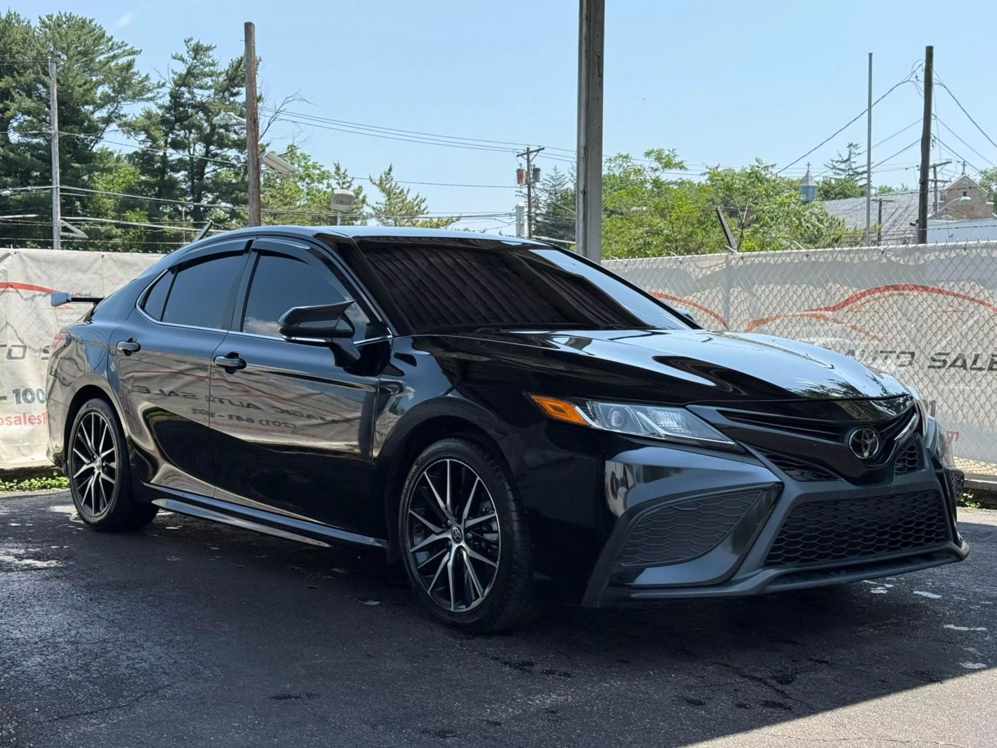 2022 Toyota Camry - Image 6