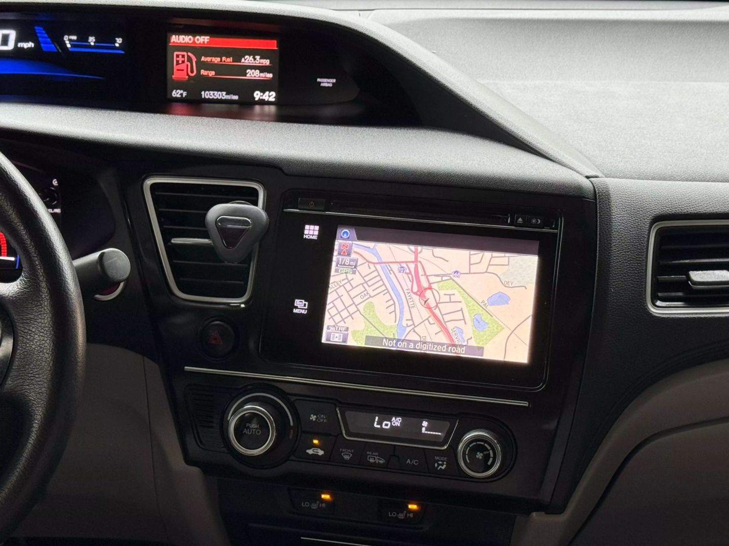 2015 Honda Civic - Image 28