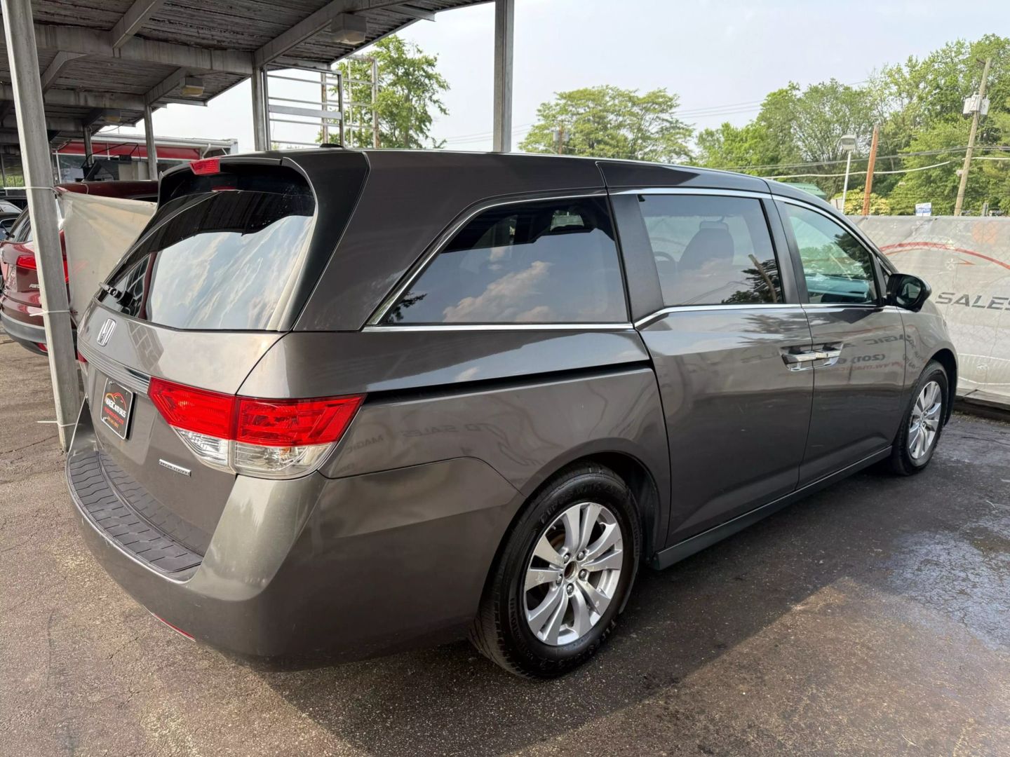 2016 Honda Odyssey - Image 13