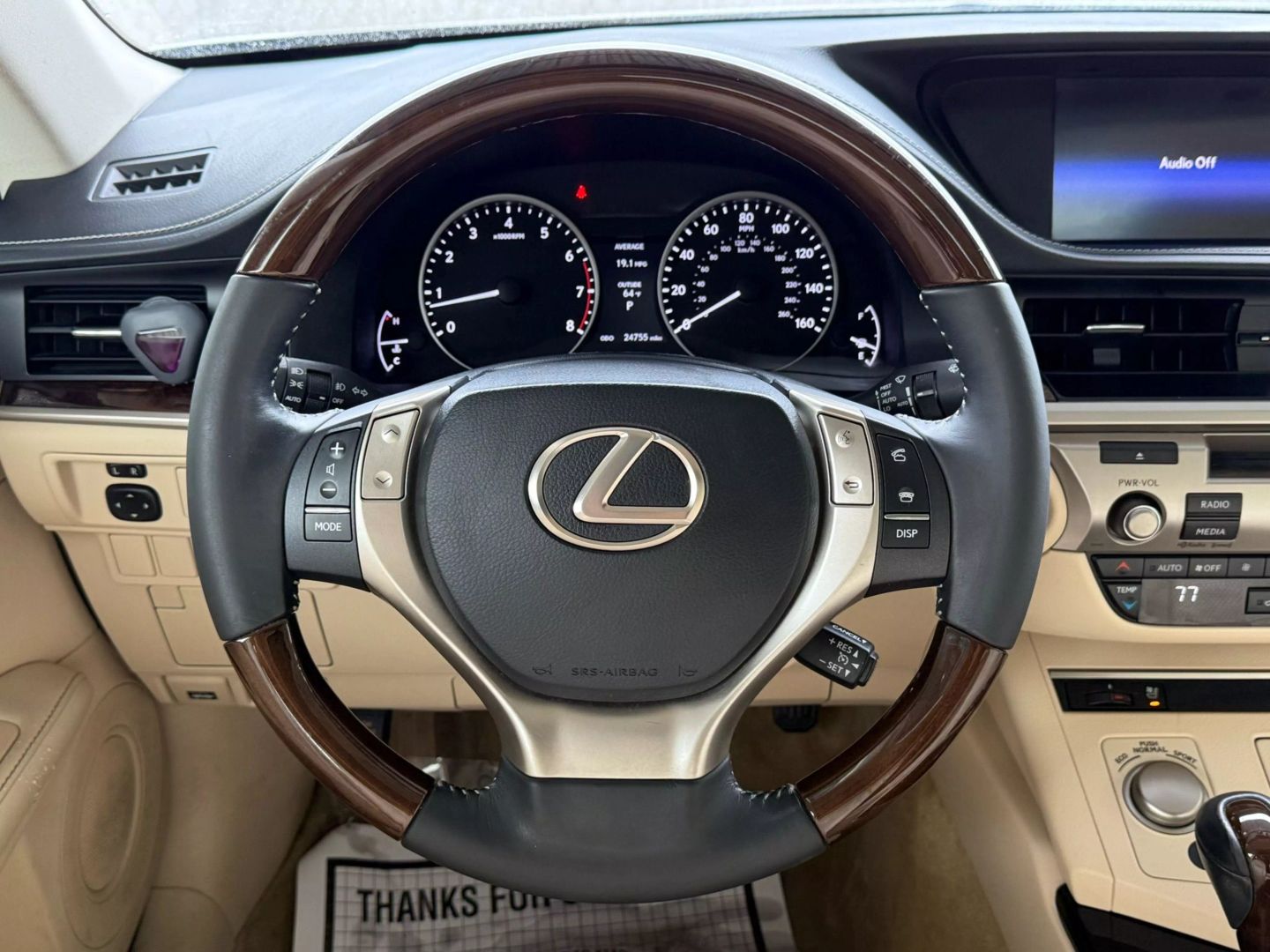 2015 Lexus Es - Image 35
