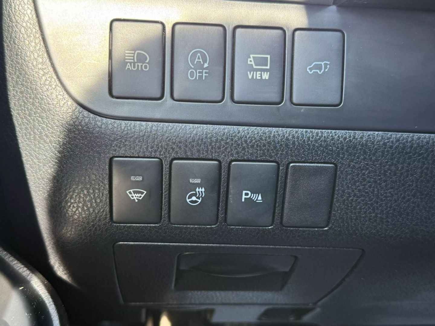2018 Toyota Highlander - Image 49