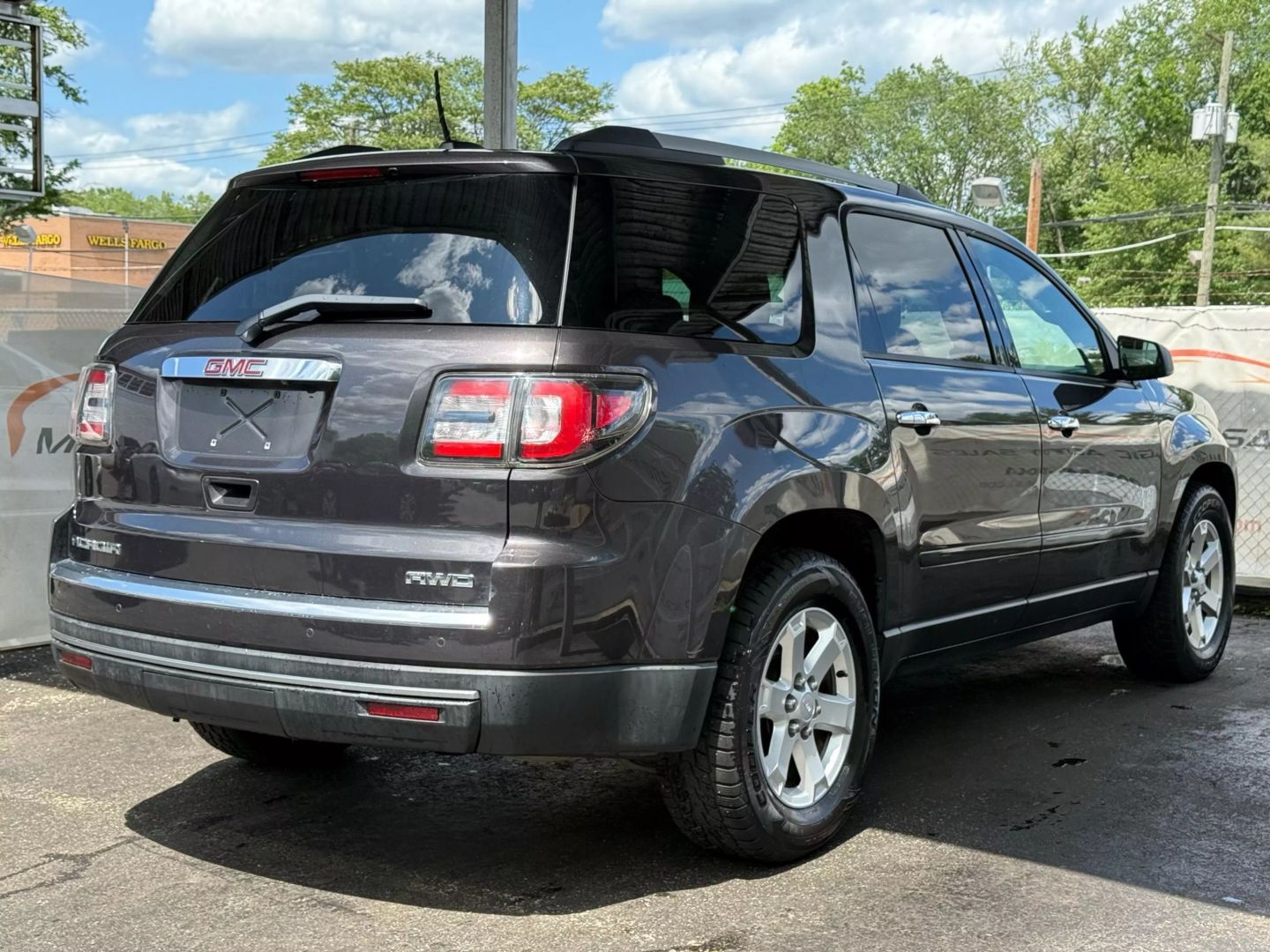2016 Gmc Acadia - Image 11