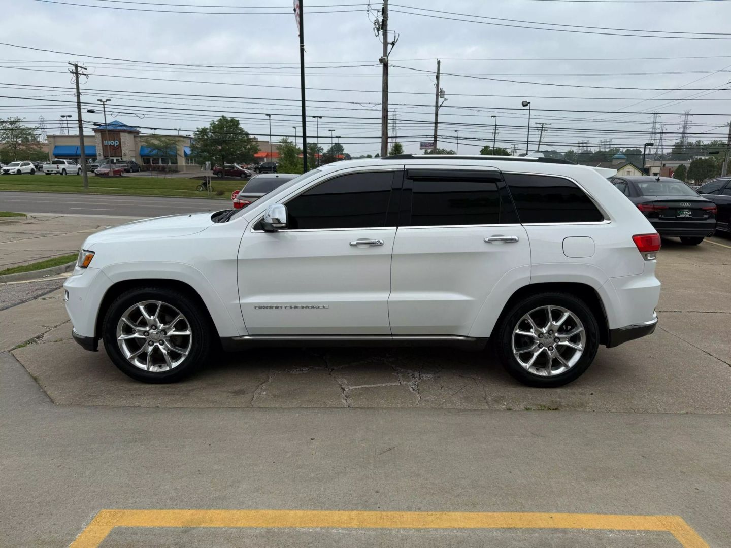 2014 Jeep Grand Cherokee - Image 6