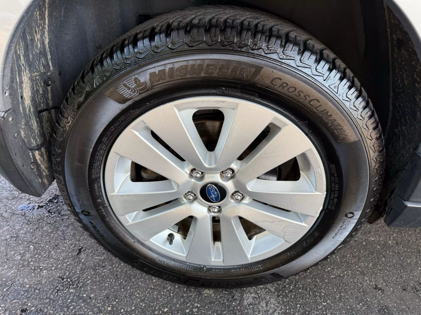 2016 Subaru Outback - Image 46