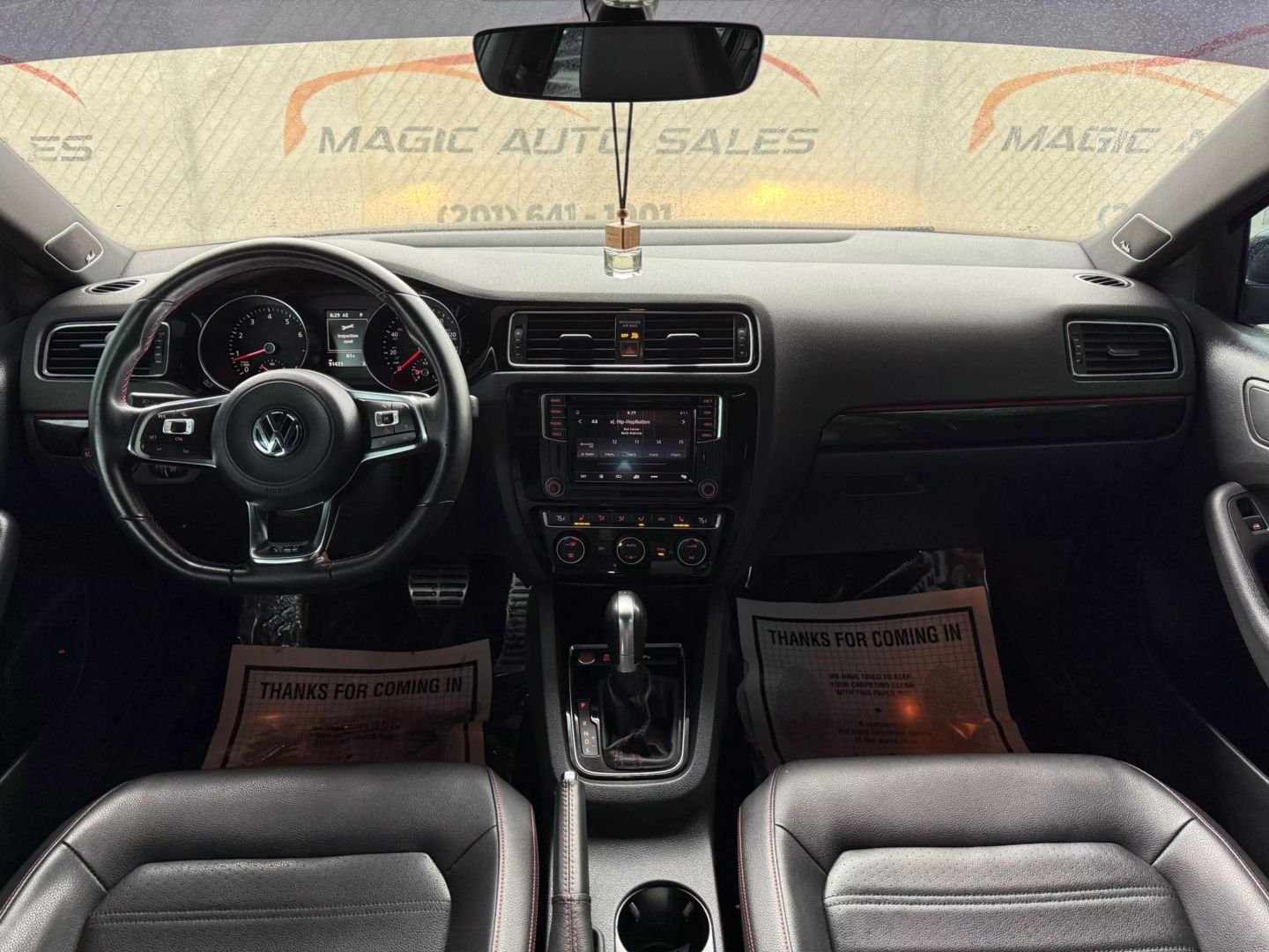 2017 Volkswagen Jetta - Image 27