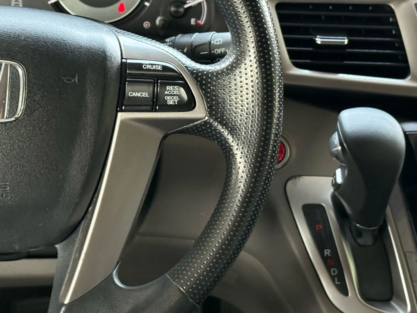 2016 Honda Odyssey - Image 31