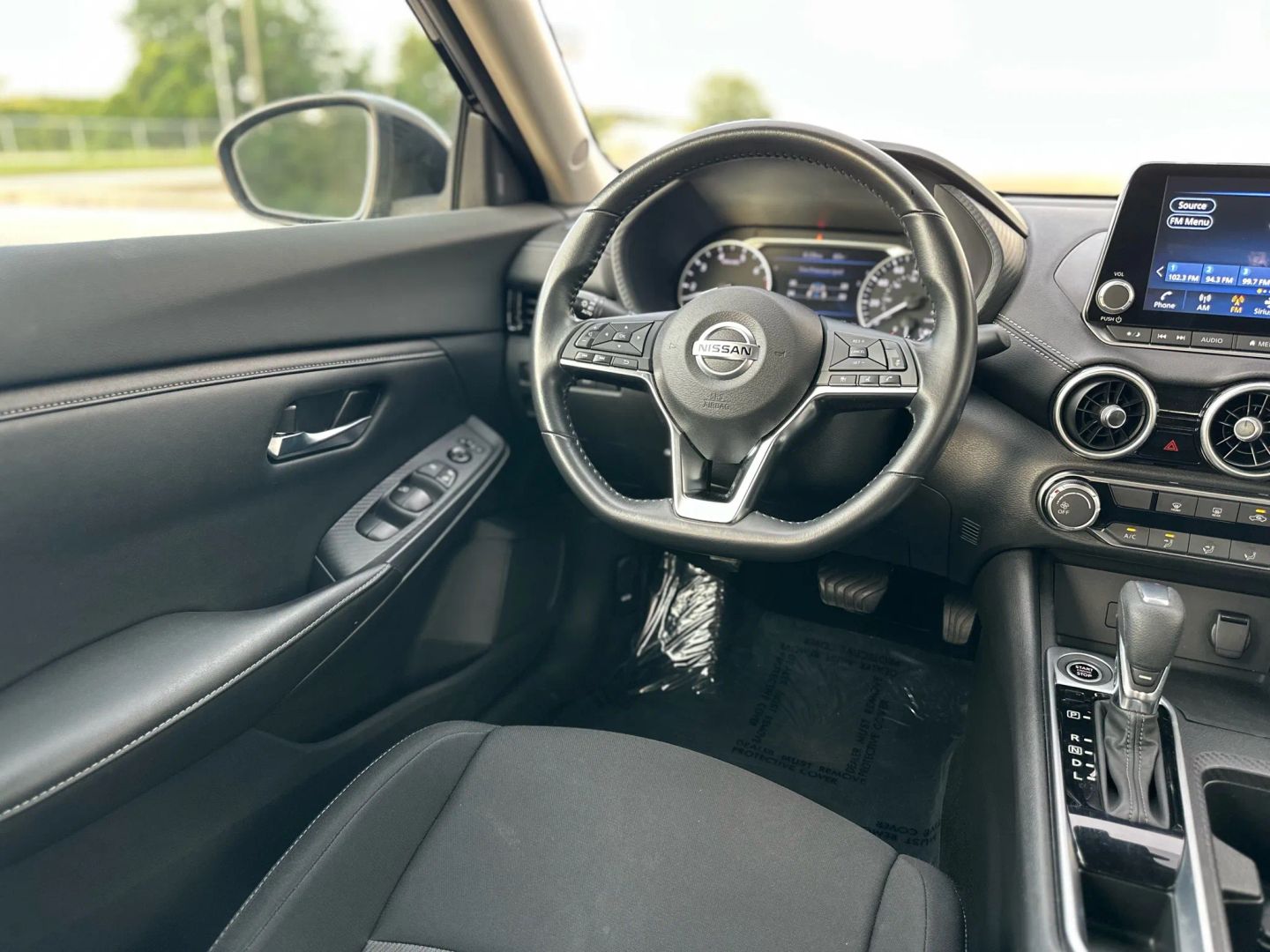 2023 NISSAN SENTRA SEDAN 4-CYL, 2.0 LITER SV SEDAN 4D