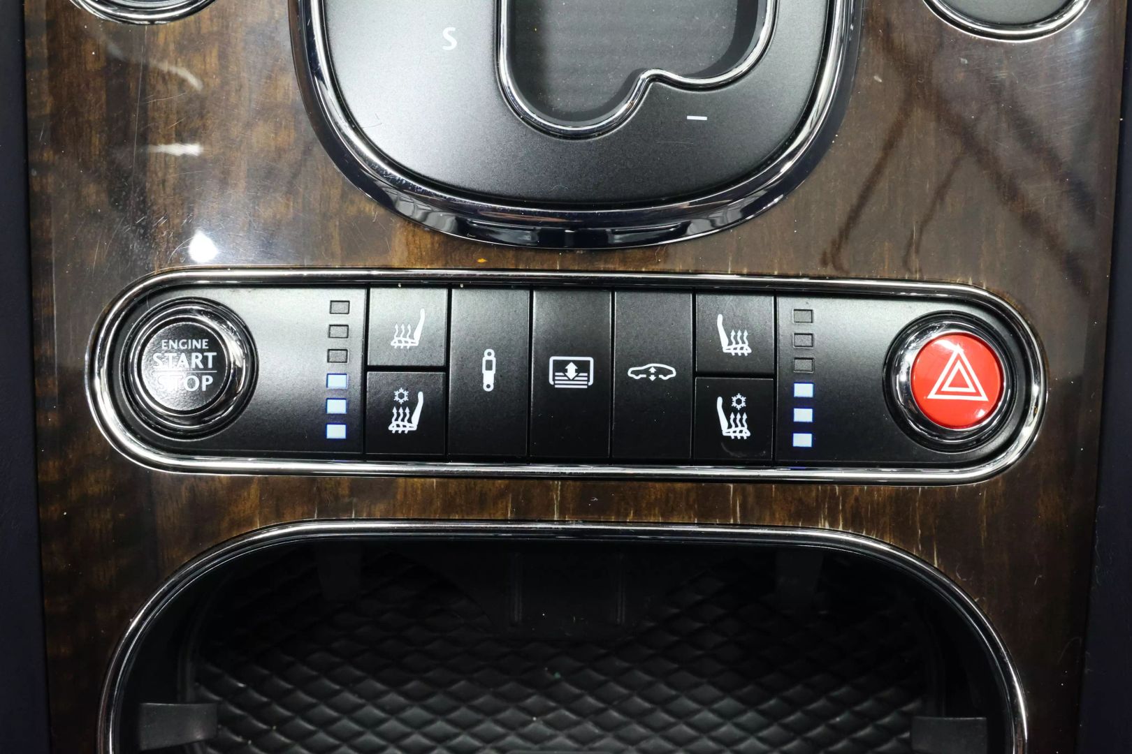 2016 Bentley Flying Spur - Image 38