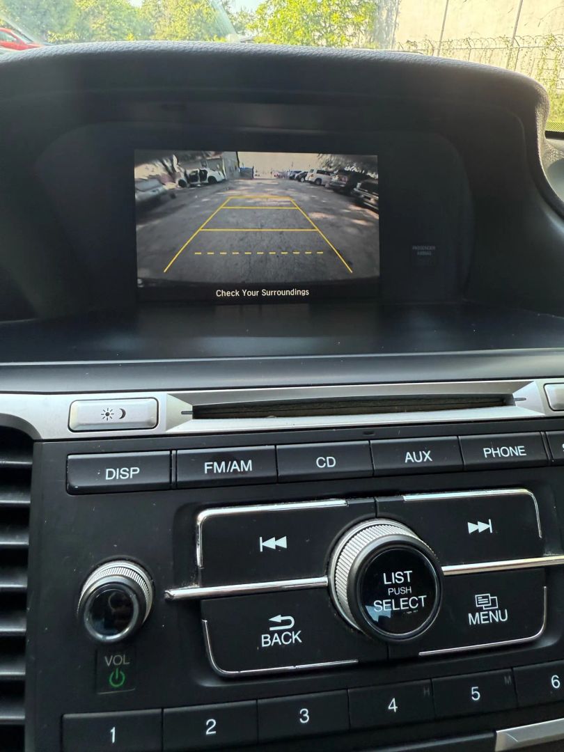 2013 Honda Accord - Image 11