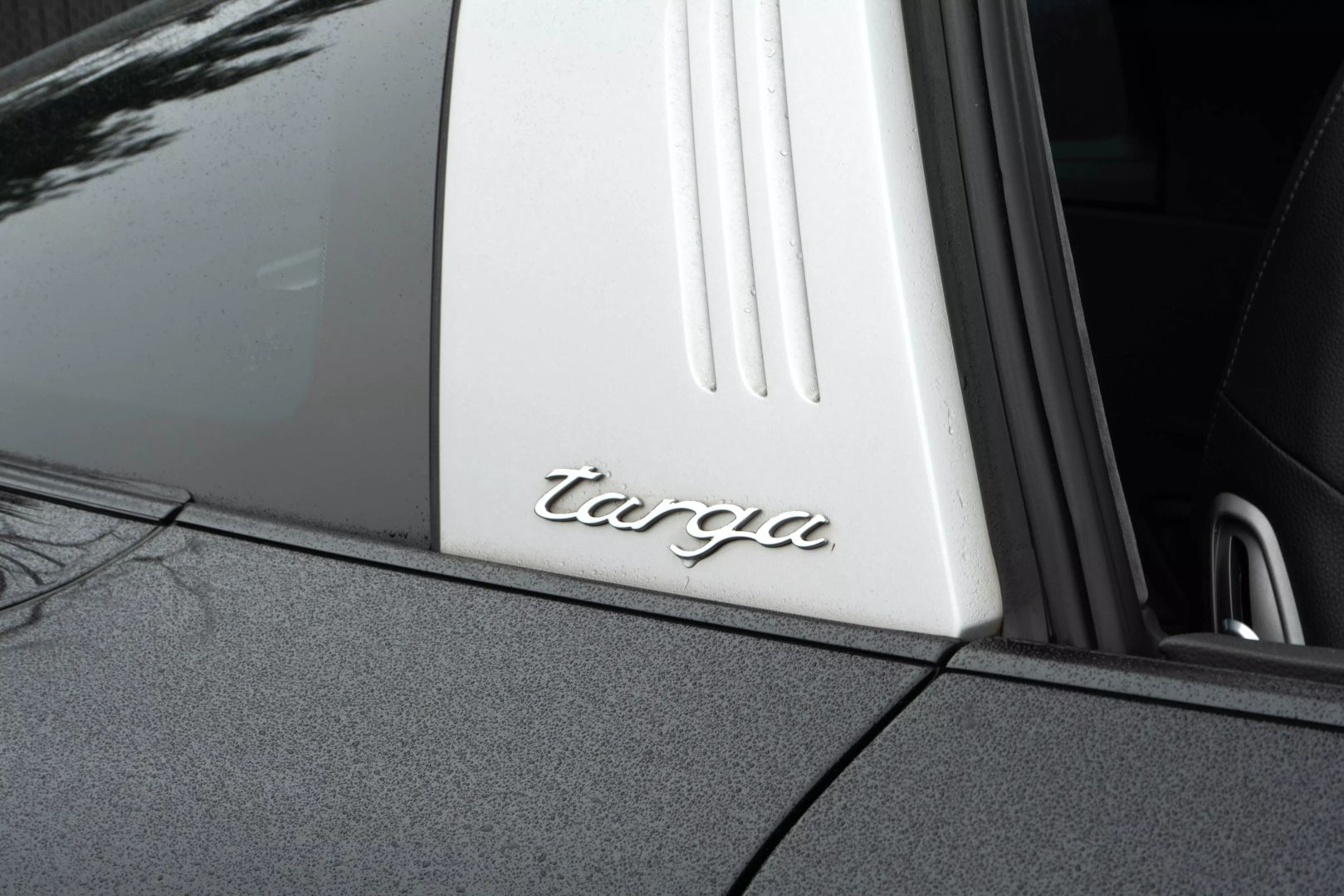 2018 Porsche 911 - Image 34