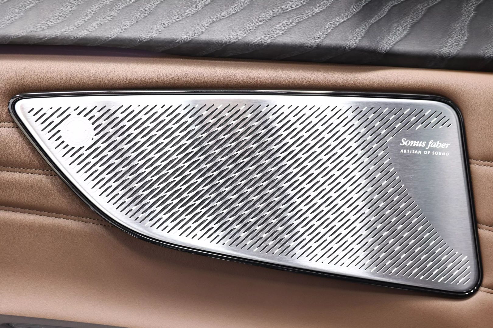 2023 Maserati Grecale - Image 11