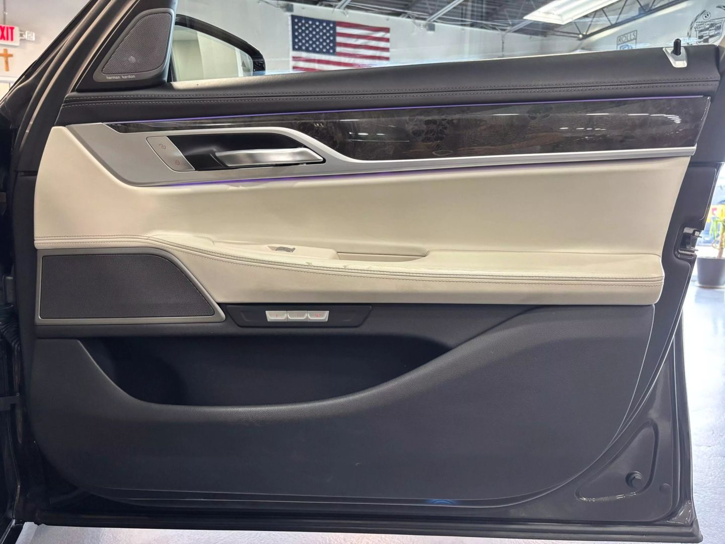 2017 Bmw 7 Series 740i Xdrive Sedan 4d - Image 37
