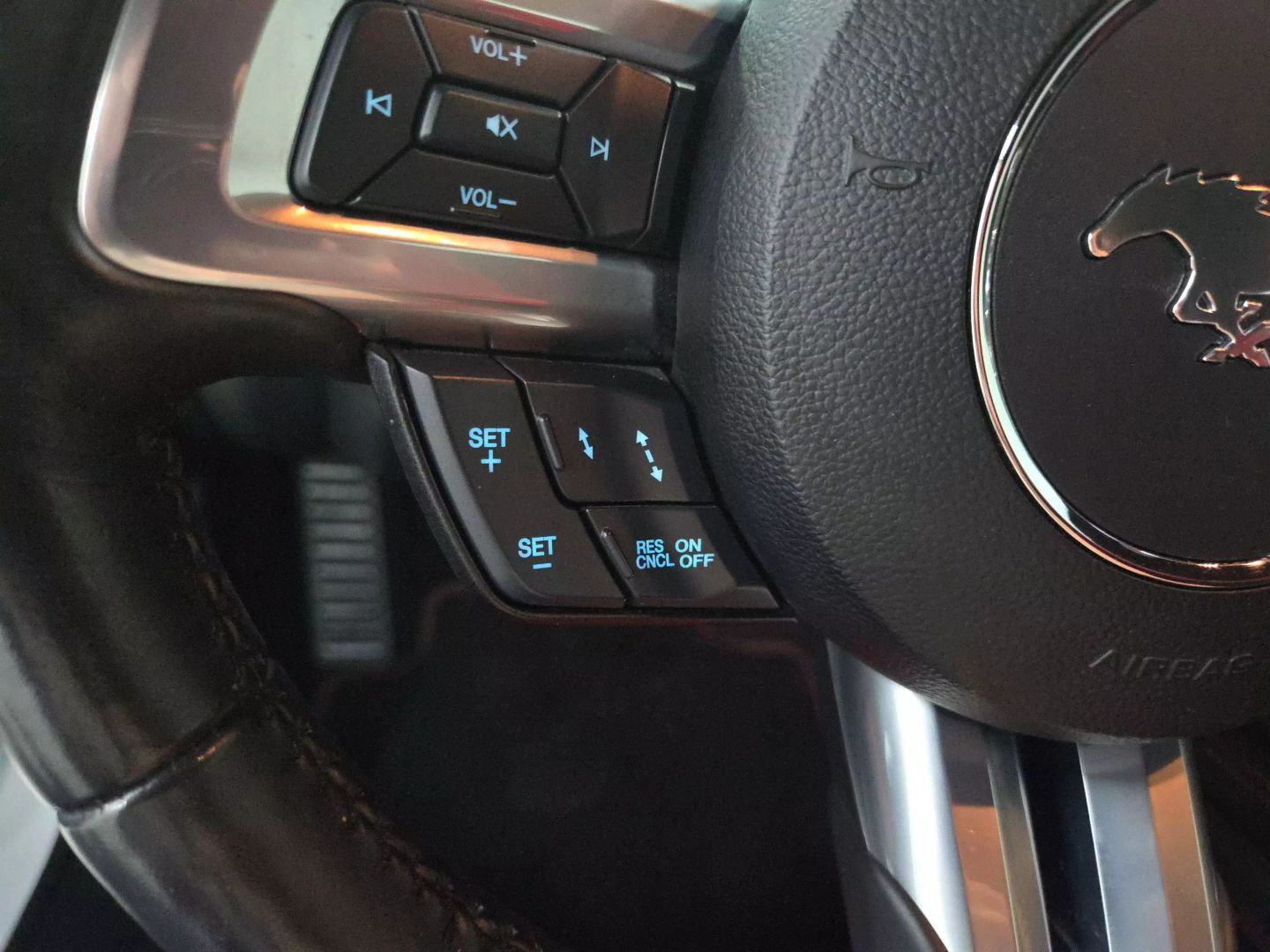 2021 Ford Mustang - Image 27