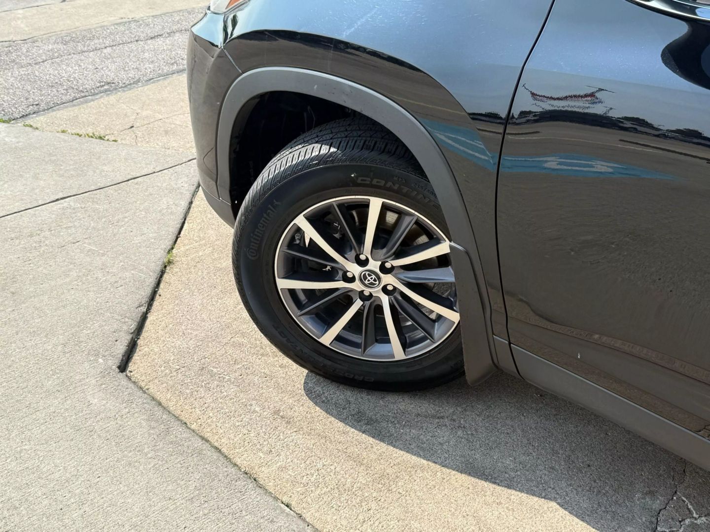 2019 Toyota Highlander - Image 52