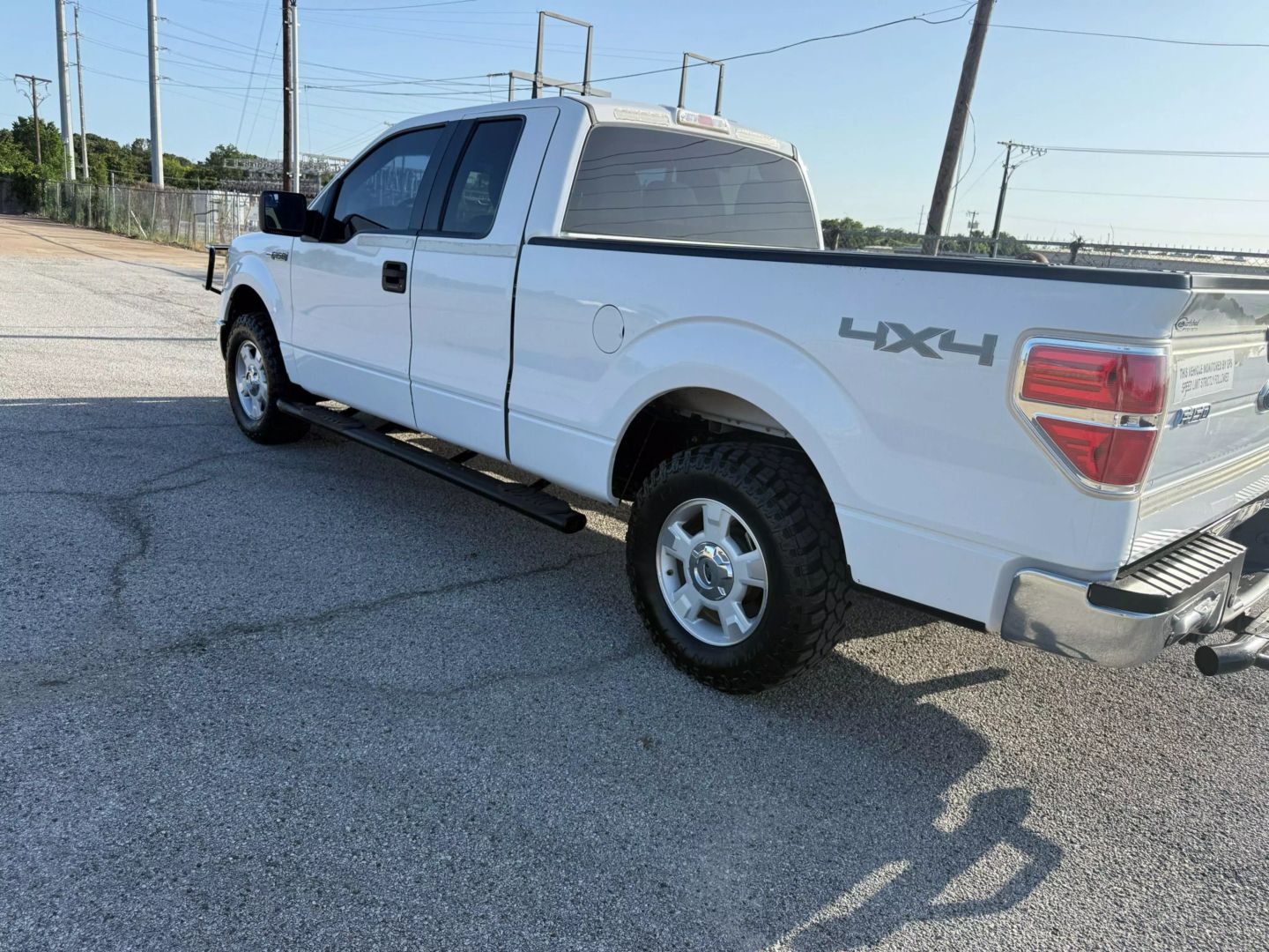 2014 Ford F150 Super Cab - Image 5