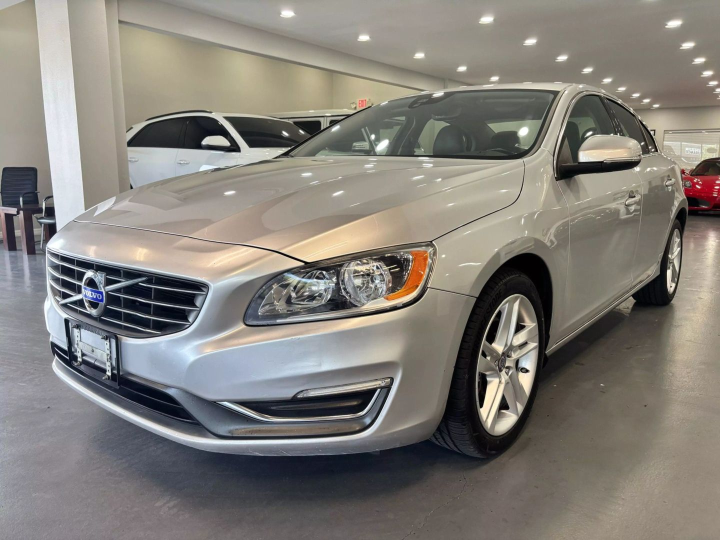2015 Volvo S60 T5 Premier Sedan 4d (2015.5) - Image 3