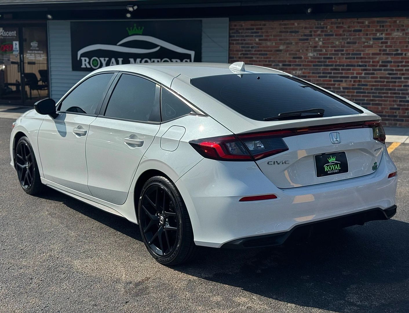 2023 Honda Civic - Image 9