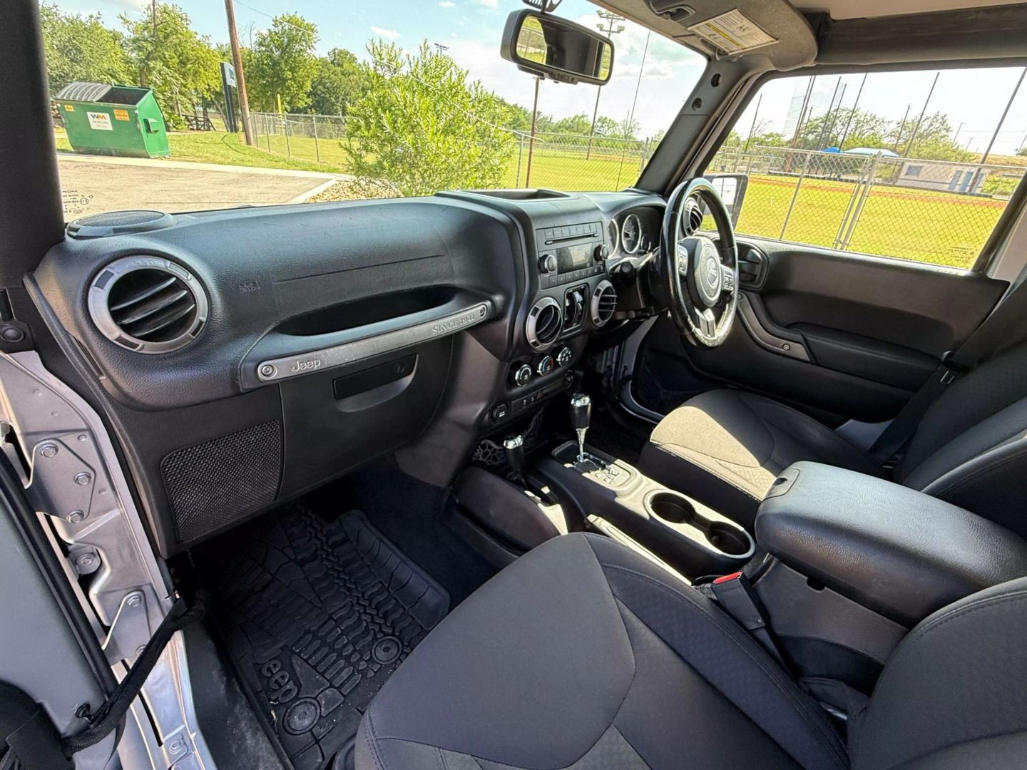2015 Jeep Wrangler - Image 4