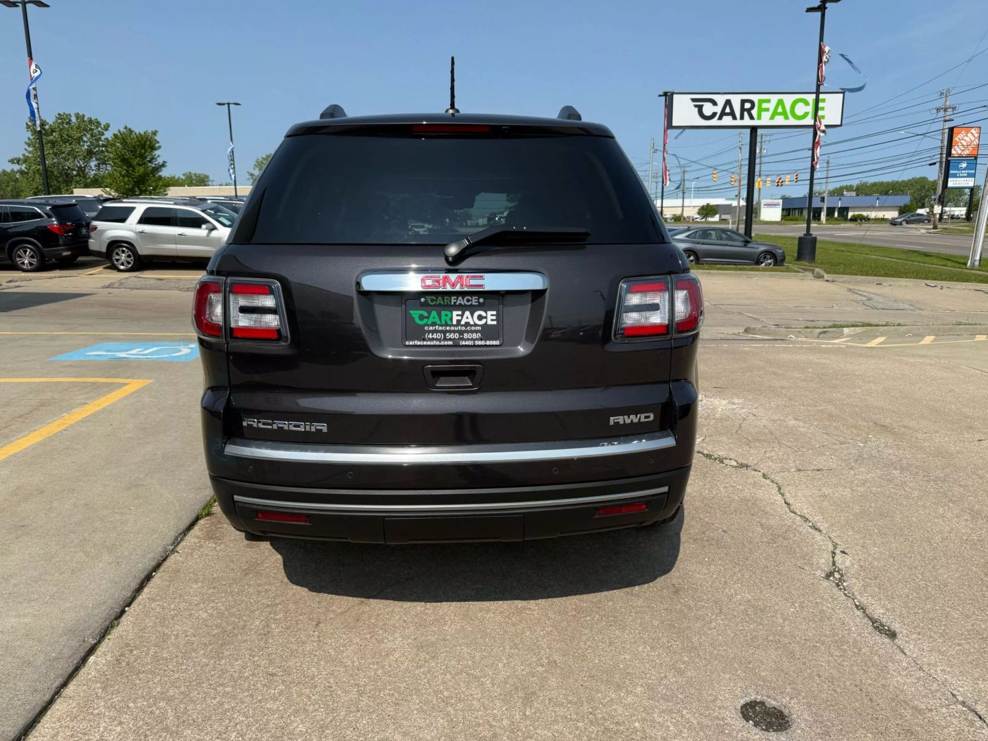 2016 Gmc Acadia - Image 9