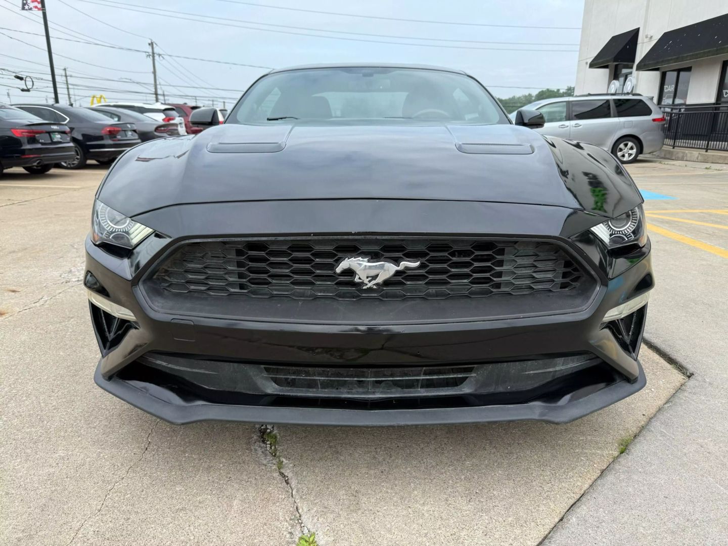 2019 Ford Mustang - Image 3