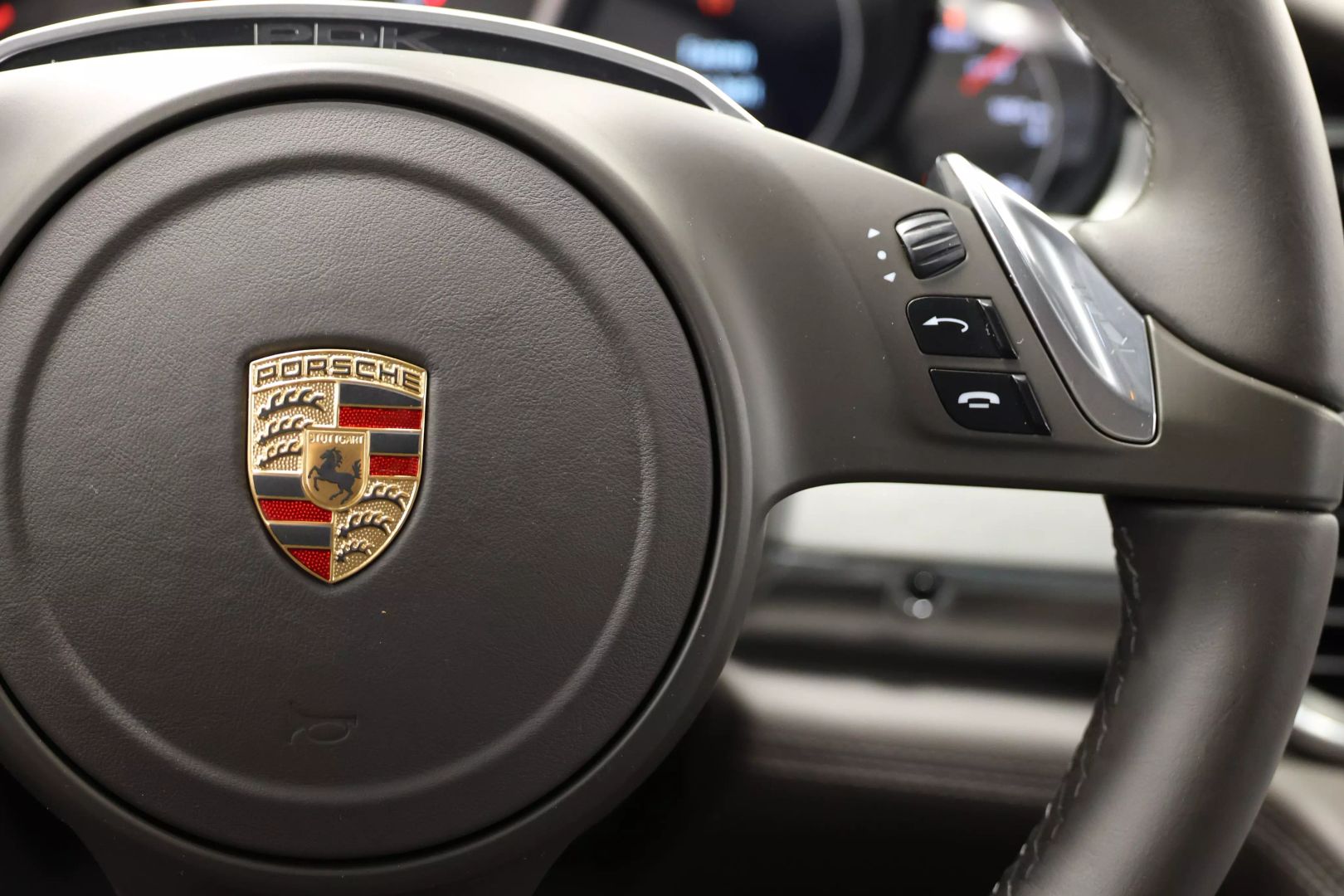 2014 Porsche Panamera - Image 28
