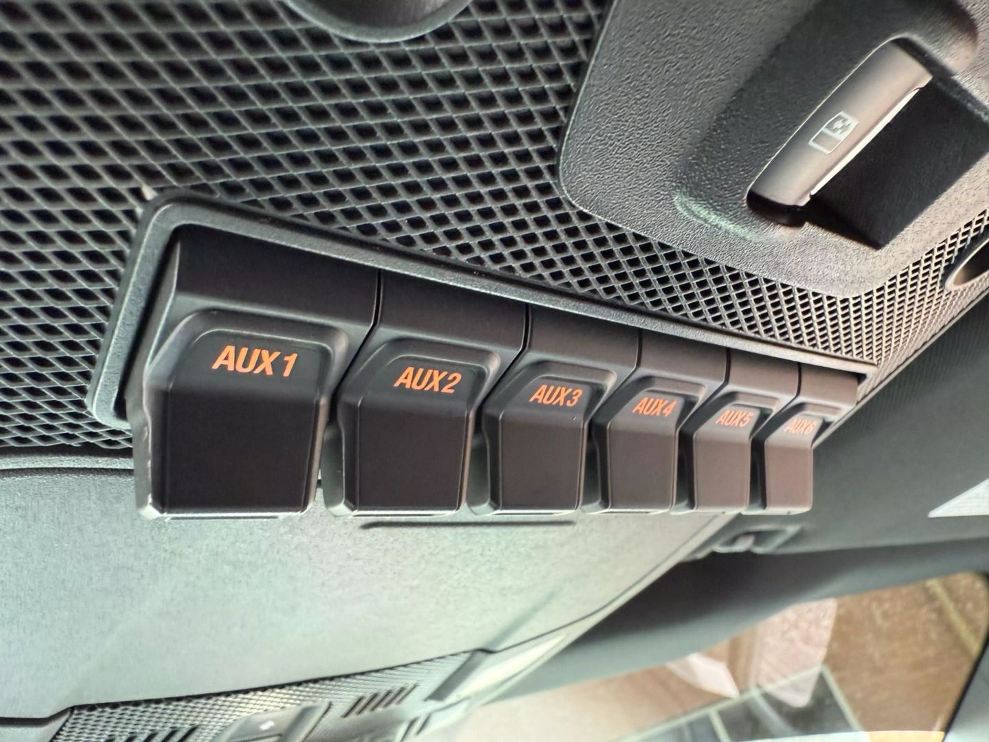 2017 Ford F250 Super Duty Crew Cab - Image 23