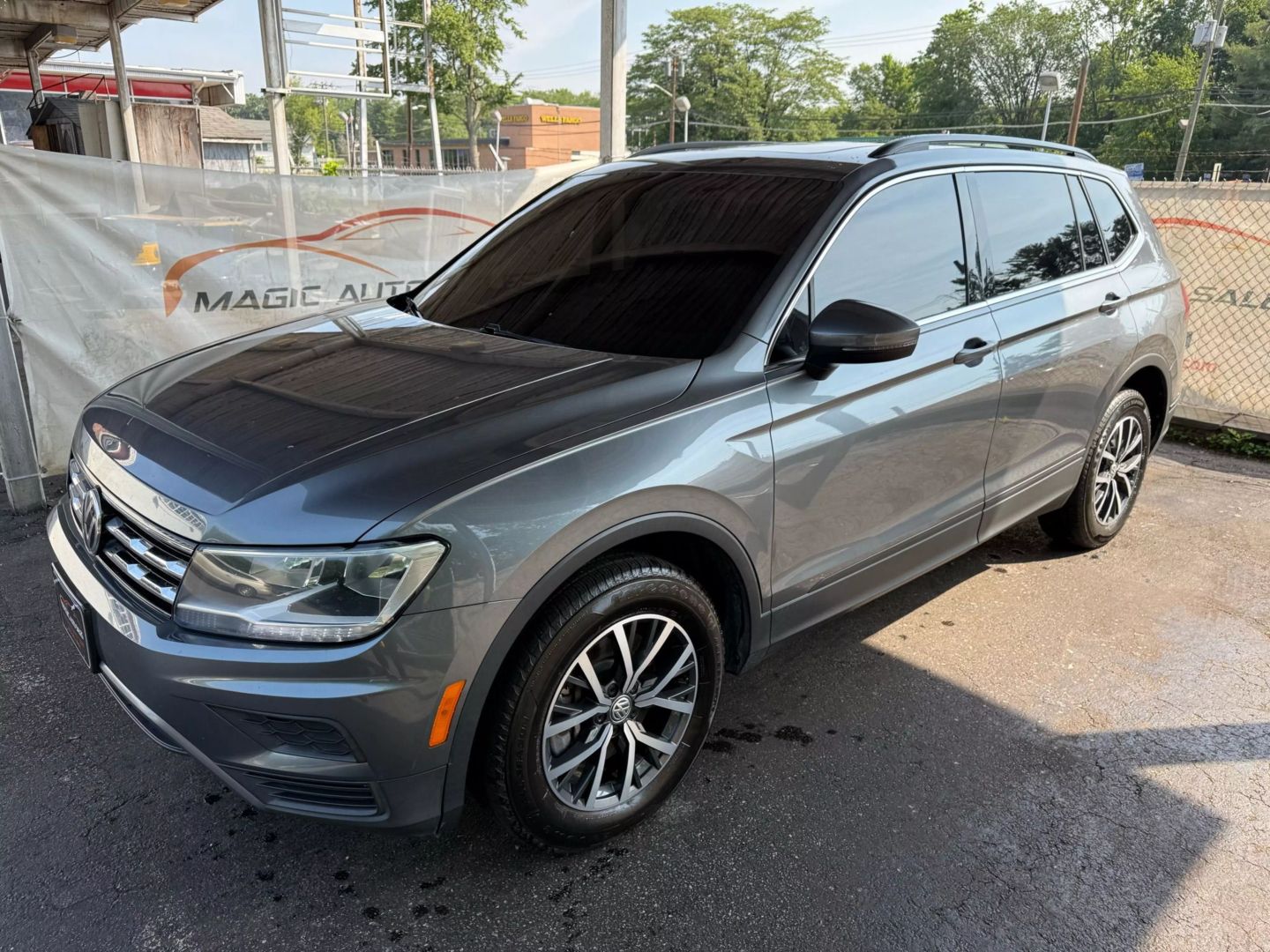 2019 Volkswagen Tiguan - Image 8
