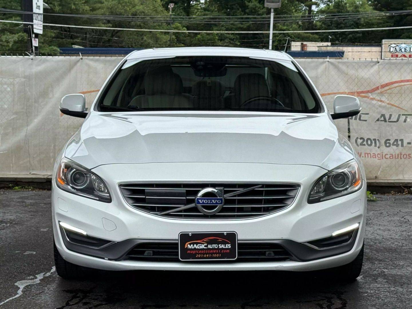 2018 Volvo S60 - Image 5
