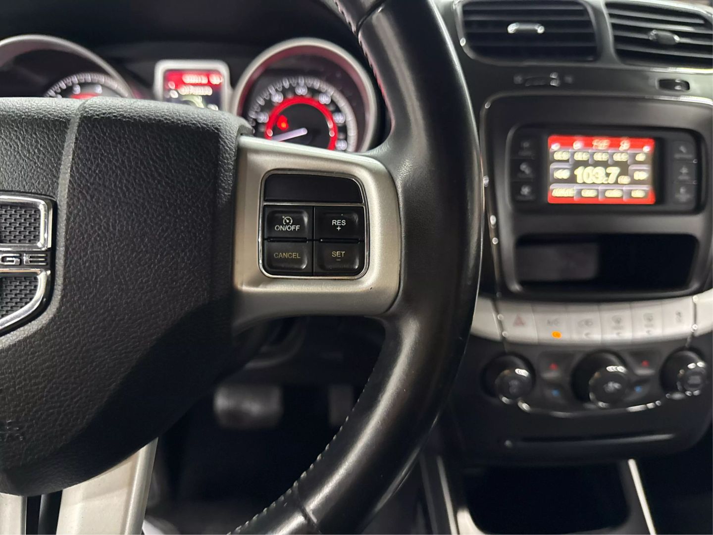 2018 Dodge Journey - Image 23