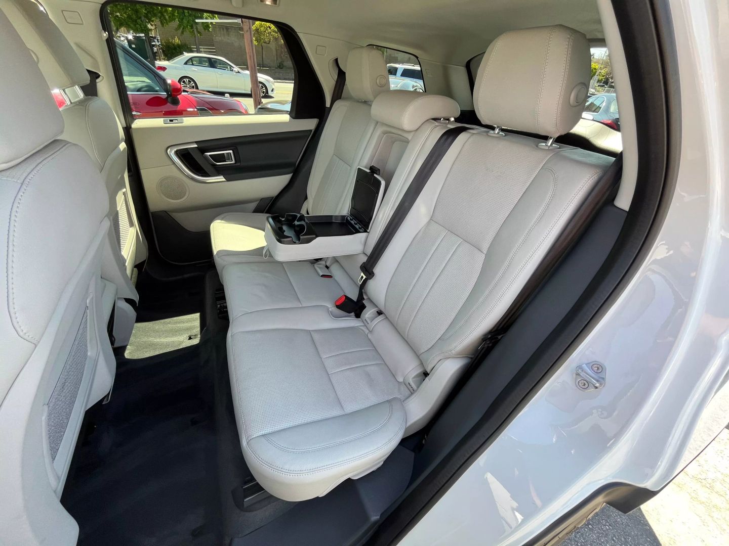 2019 Land Rover Discovery Sport  Vin: Salcp2fxxkh810080 Stock Id: 810080 - Image 16