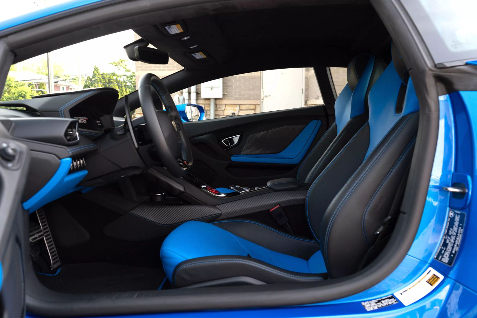 2020 Lamborghini Huracan - Image 34