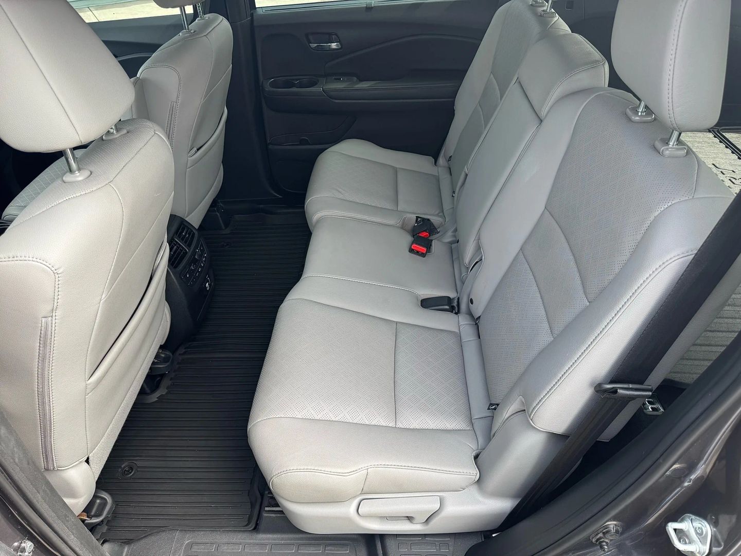 2021 Honda Passport - Image 16