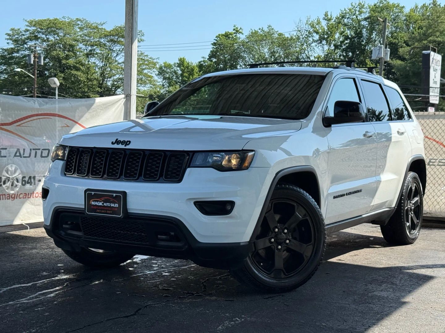 2018 Jeep Grand Cherokee - Image 1