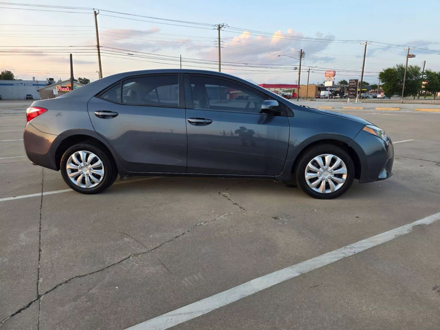 2014 Toyota Corolla - Image 4