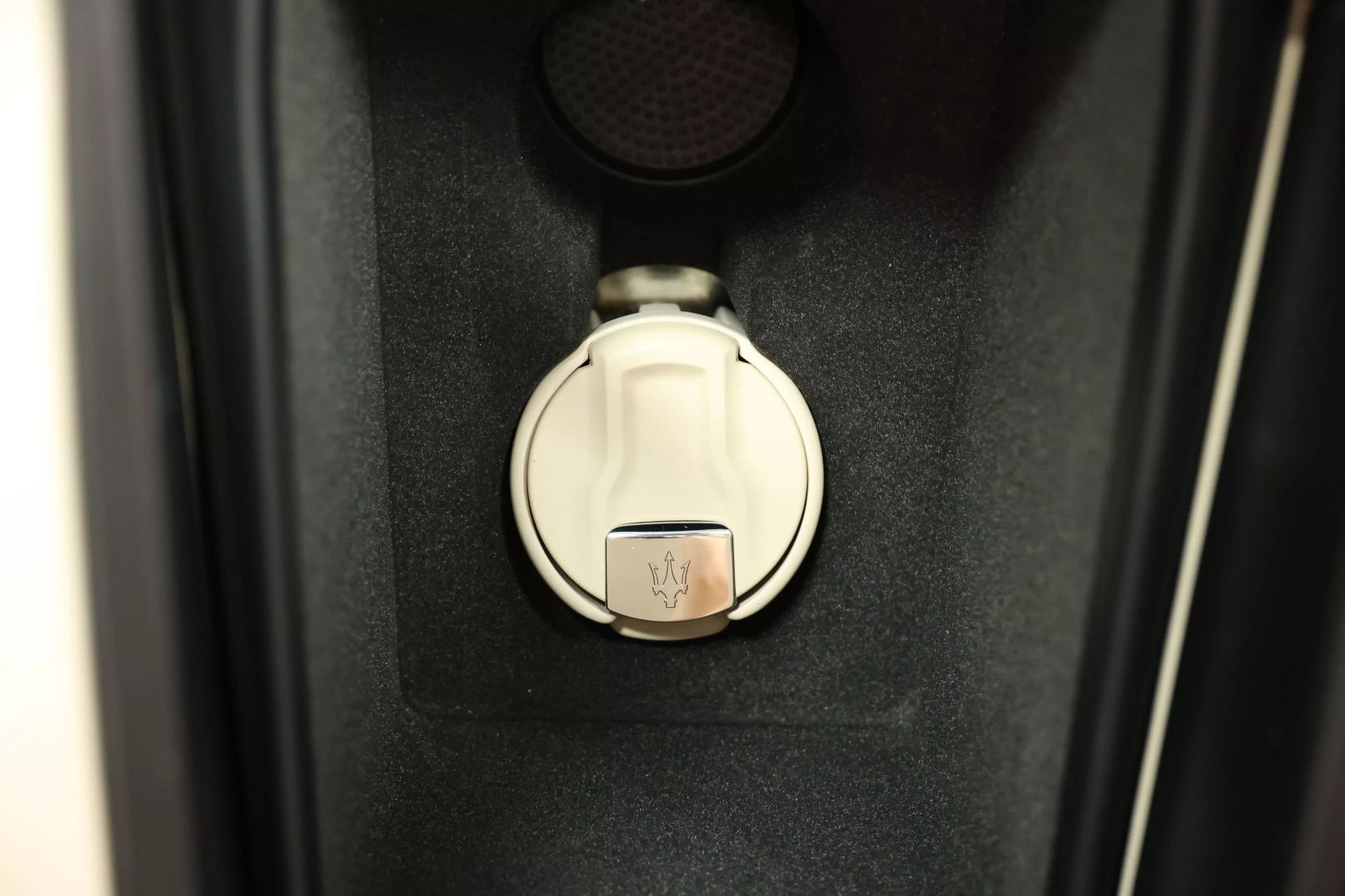 2021 Maserati Quattroporte - Image 40
