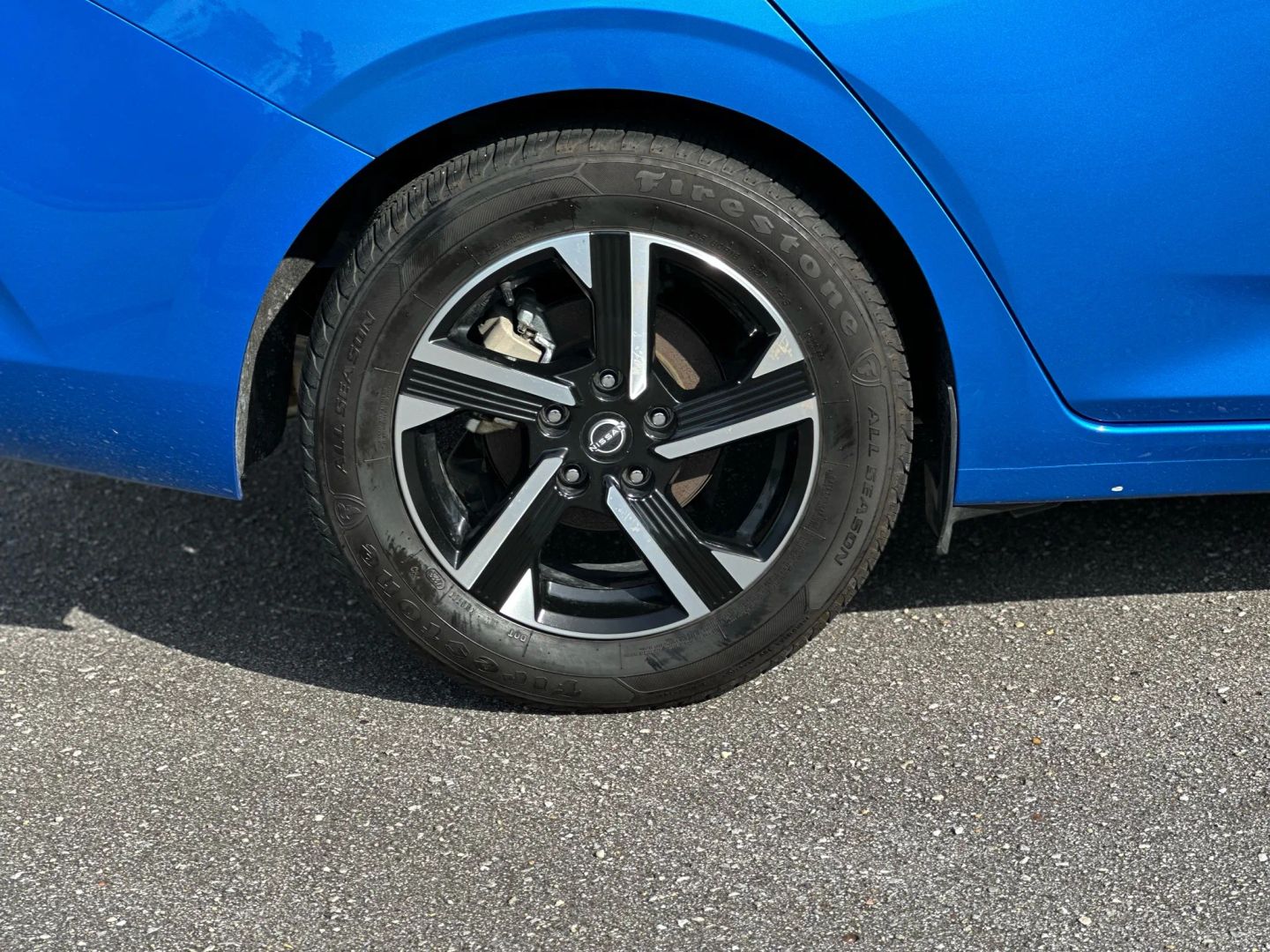2024 NISSAN SENTRA SEDAN 4-CYL, 2.0 LITER SV SEDAN 4D