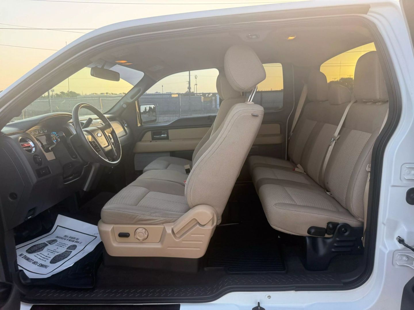 2013 Ford F150 Super Cab - Image 12
