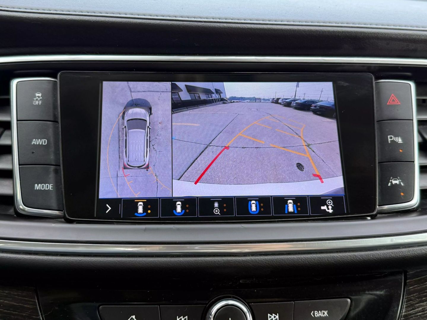 2020 Buick Enclave - Image 42