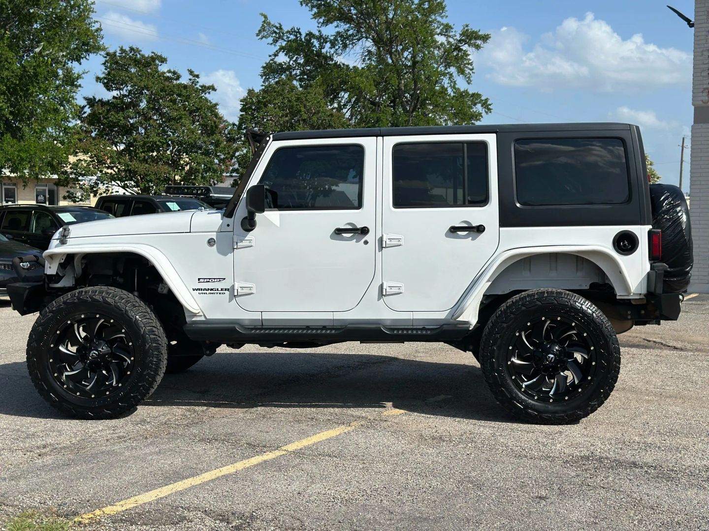 2014 Jeep Wrangler - Image 3