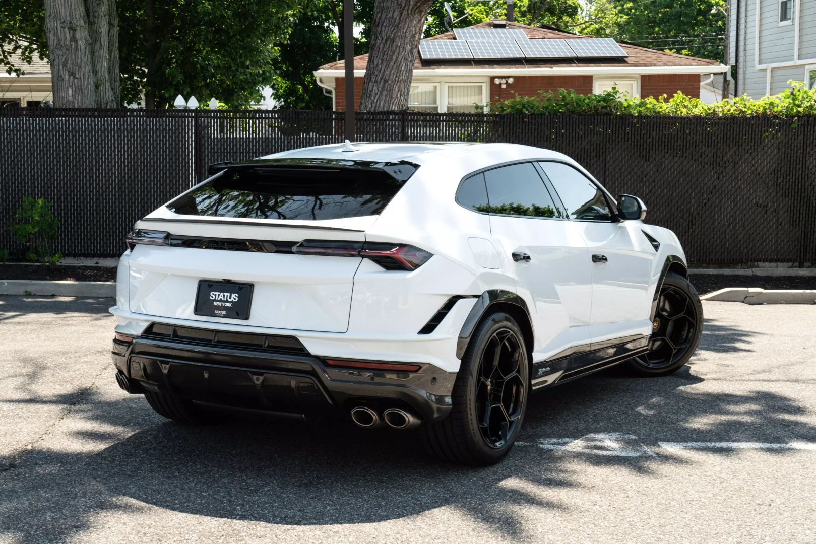 2024 Lamborghini Urus - Image 24