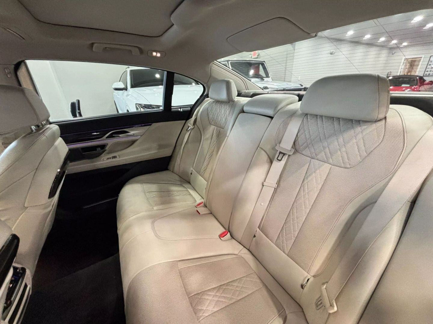 2017 Bmw 7 Series 740i Xdrive Sedan 4d - Image 14